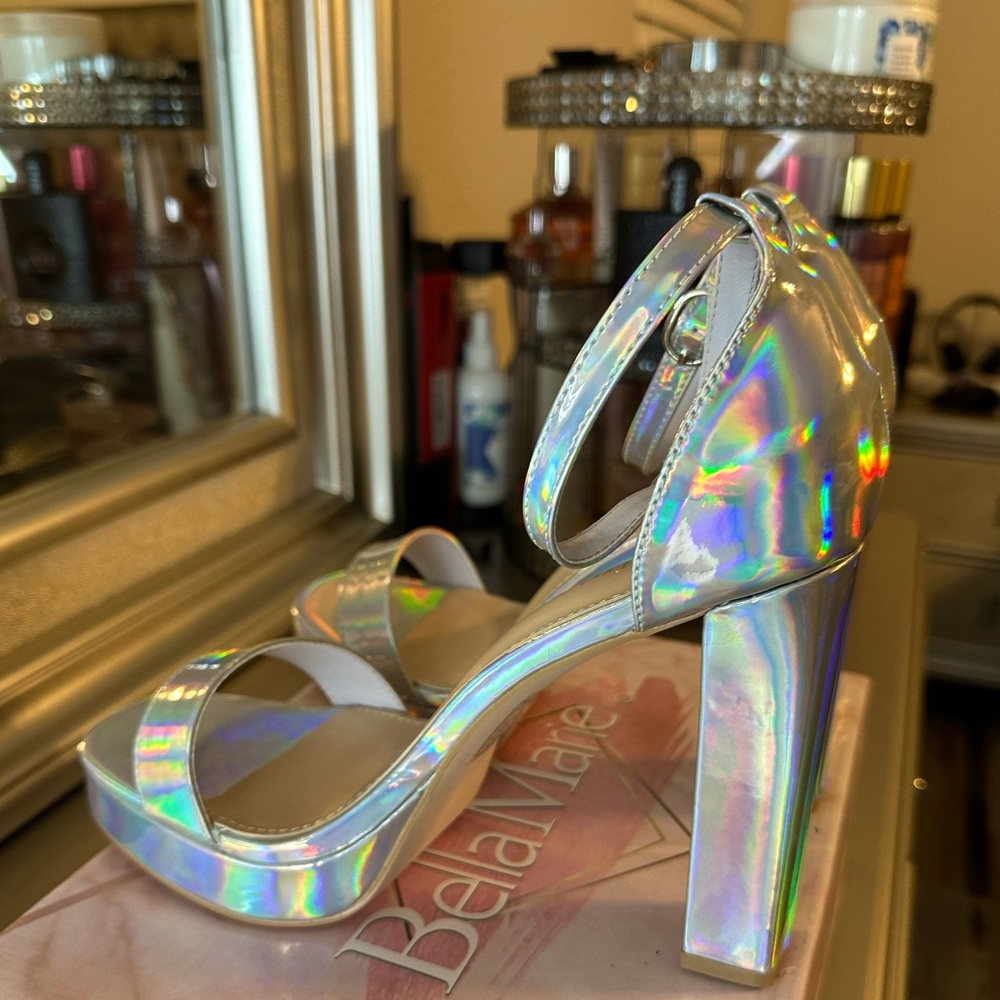 Silver Holographic Platform Heels - Picture 3 of 7